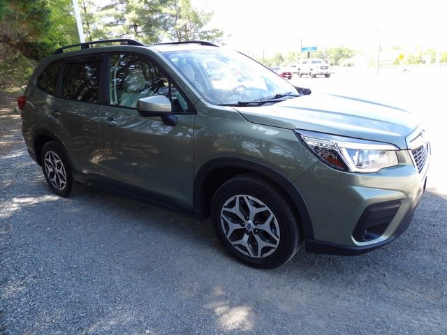 Used 2019 Subaru Forester Premium w/ All-Weather Package AWD/4WD image 6