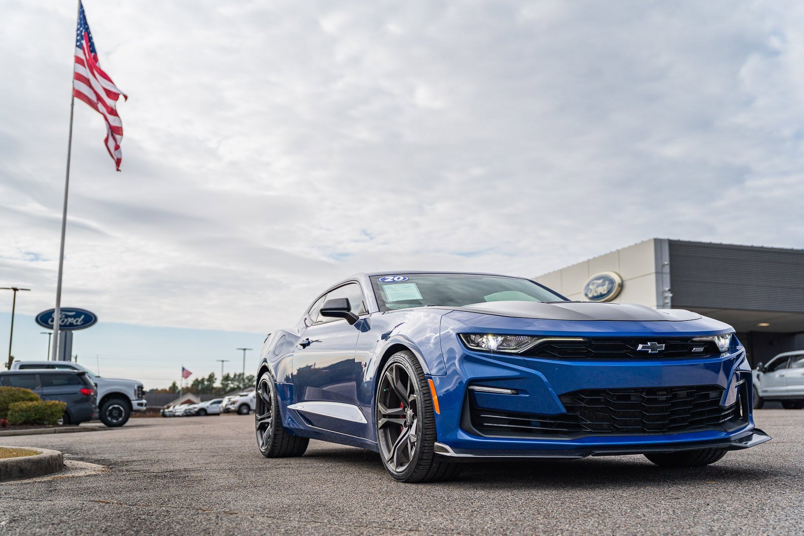 Used 2020 Chevrolet Camaro SS image 11