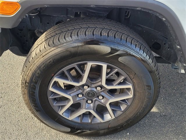 Used 2024 Jeep Wrangler Sahara image 15