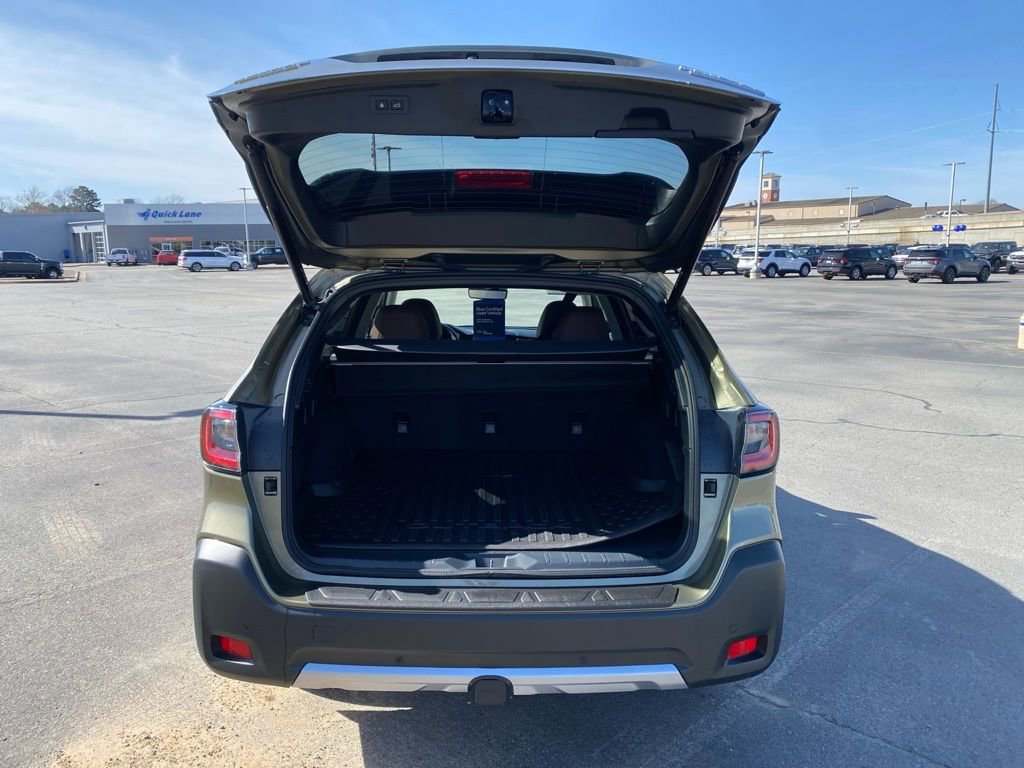 Used 2025 Subaru Outback Touring XT image 9