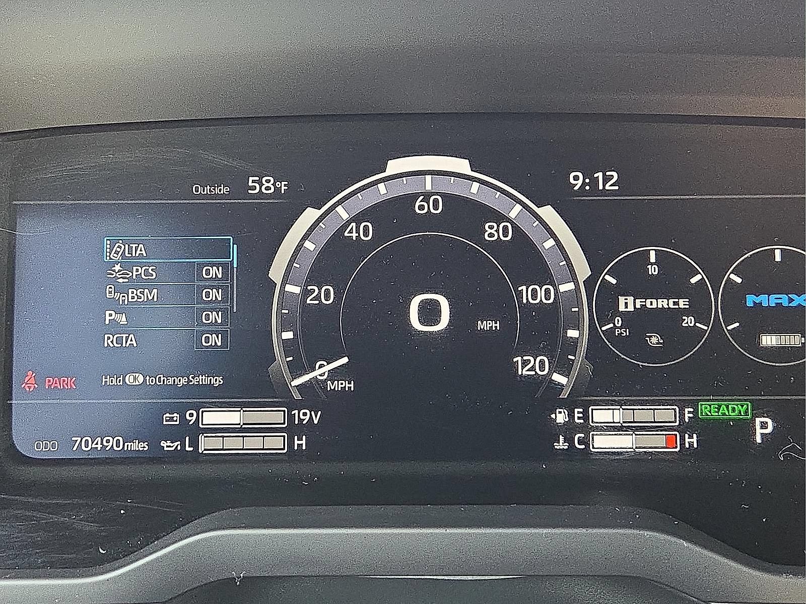 Used 2022 Toyota Tundra Capstone AWD/4WD image 23