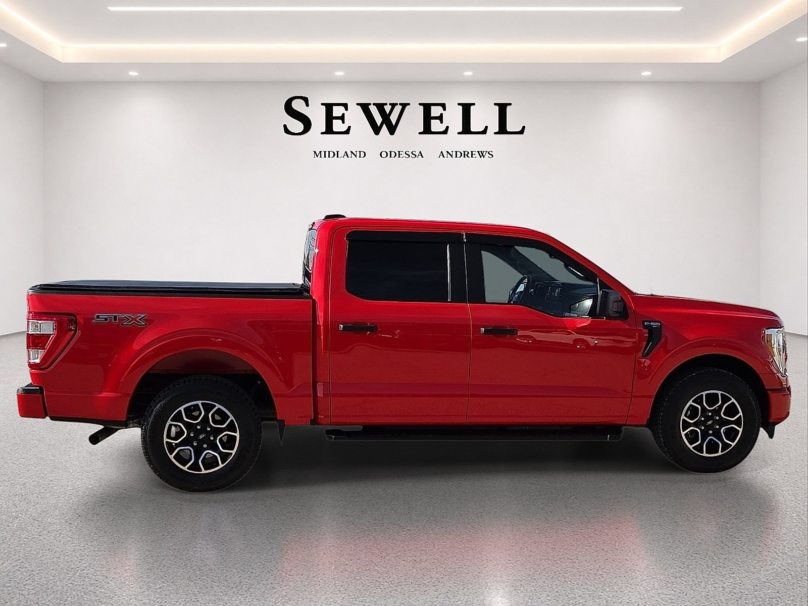 Certified 2022 Ford F150 XL w/ STX Appearance Package RWD image 5