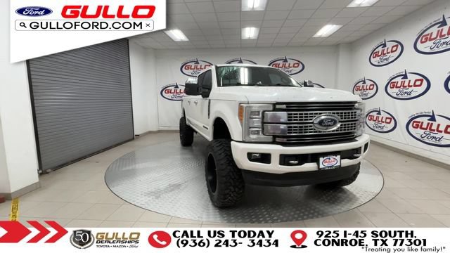 Certified 2017 Ford F250 Platinum w/ Platinum Ultimate Package AWD/4WD image 4