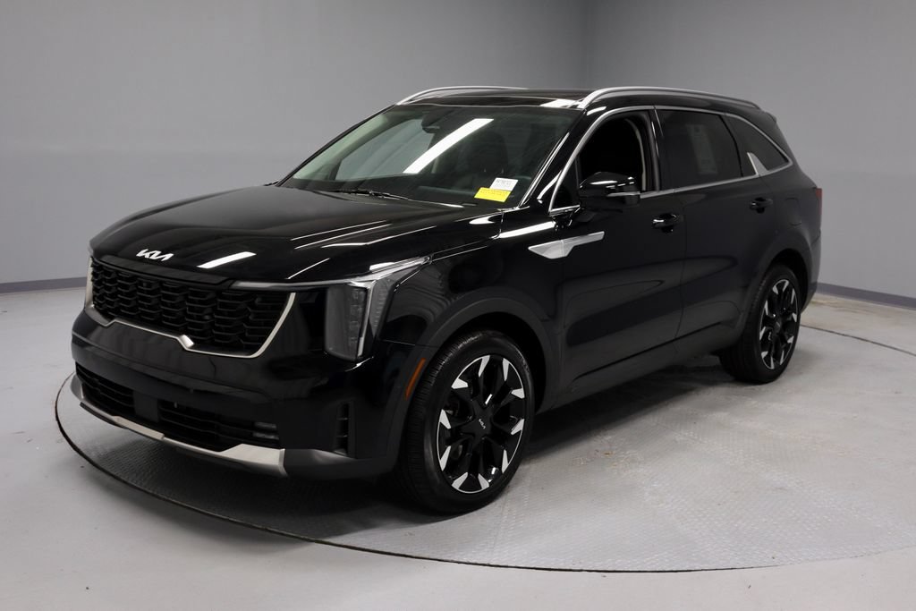 Used 2025 Kia Sorento SX FWD image 8
