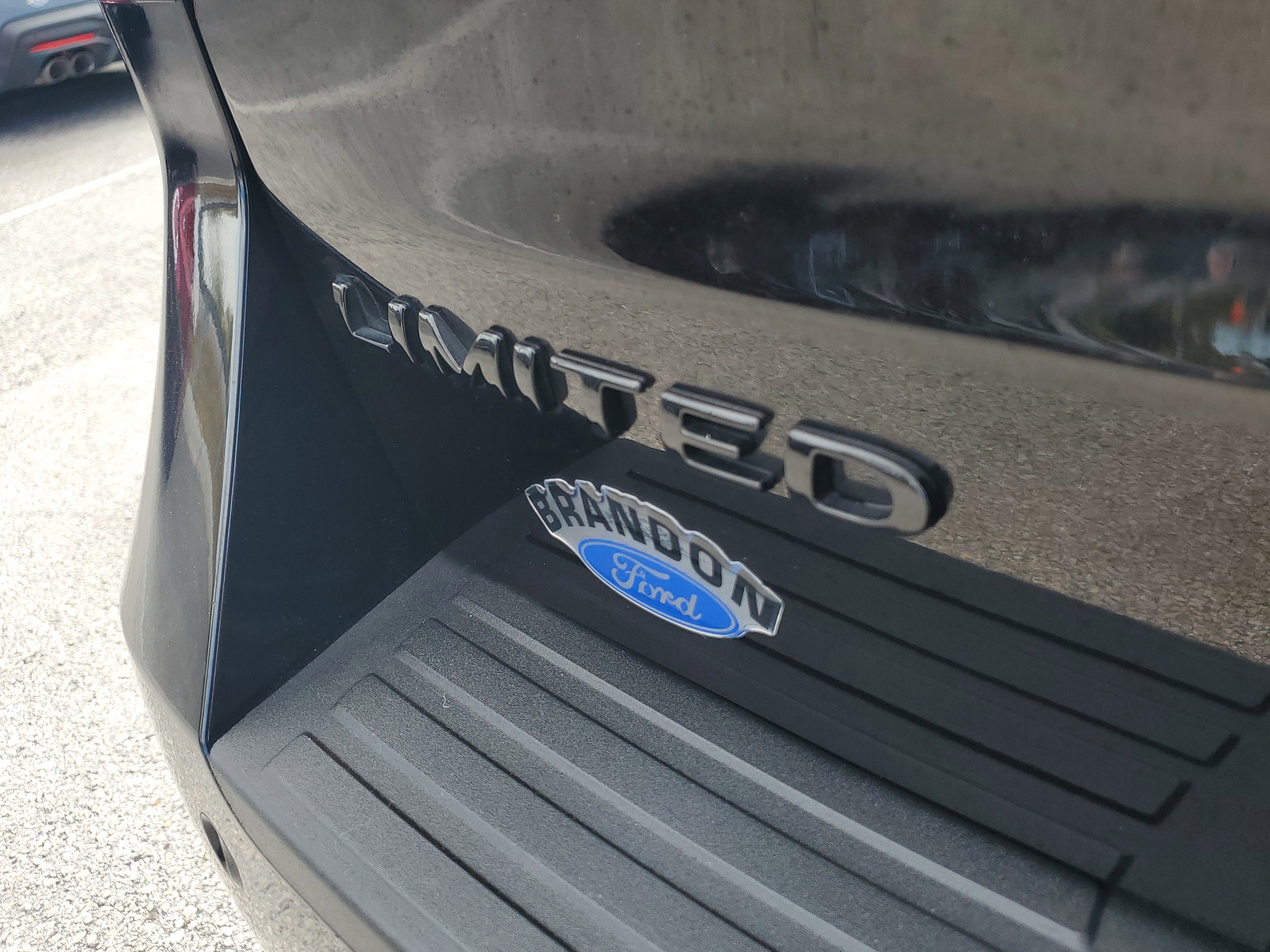 Certified 2023 Ford Expedition Max Limited image 9