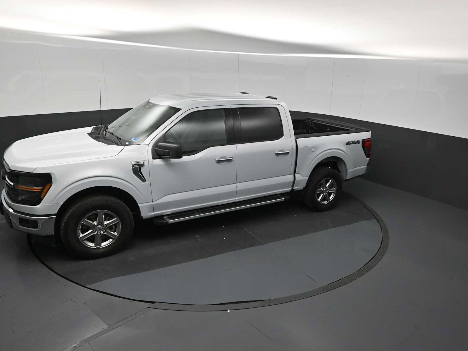 Certified 2025 Ford F150 XLT w/ Equipment Group 301A Standard AWD/4WD image 40