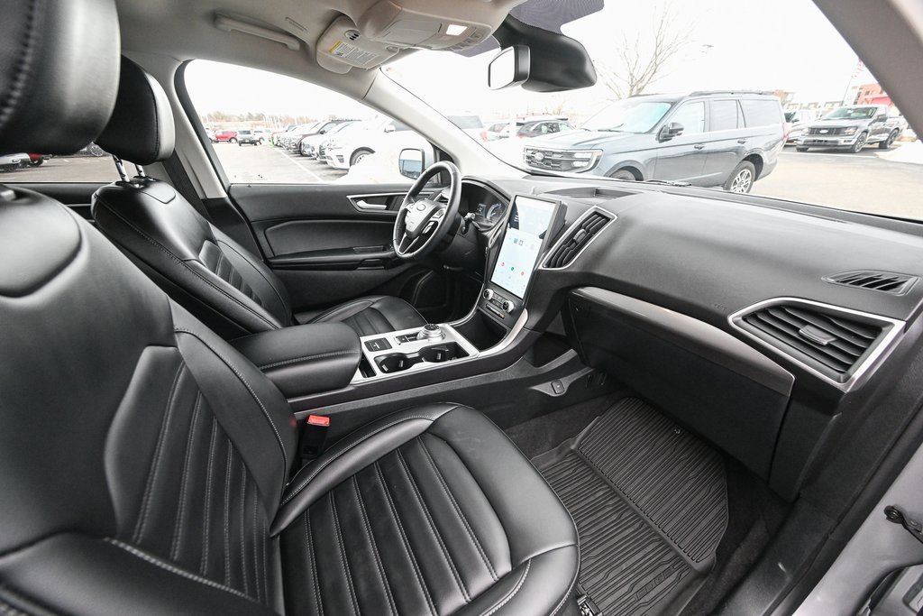 Certified 2024 Ford Edge SEL w/ Convenience Package image 25