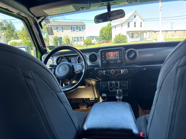 Used 2020 Jeep Wrangler Unlimited Sport AWD/4WD image 37