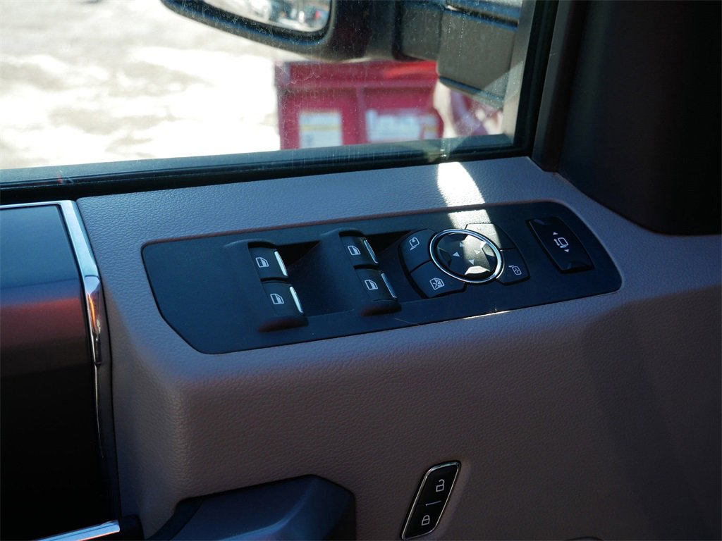 Certified 2019 Ford F350 XLT w/ XLT Premium Package image 15