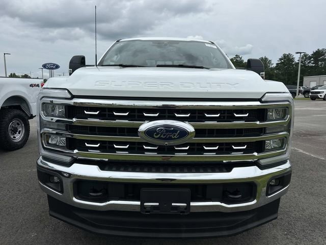 Certified 2024 Ford F250 Lariat AWD/4WD image 3