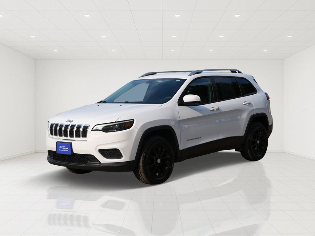 Used 2020 Jeep Cherokee Latitude w/ Safety Group AWD/4WD image 2