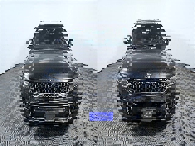 Used 2021 Jeep Grand Cherokee L Overland w/ Advanced Protech Group III image 6