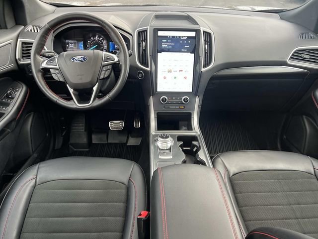 Certified 2023 Ford Edge ST-Line image 16