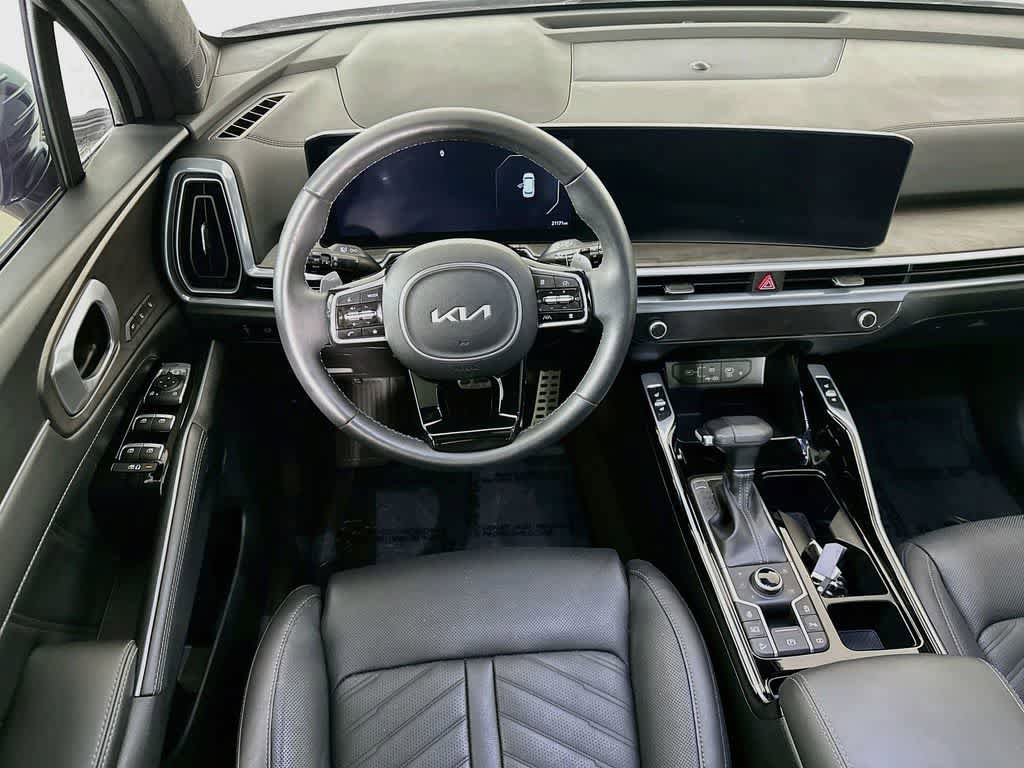 Used 2025 Kia Sorento SX Prestige AWD/4WD image 10