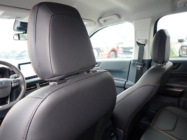 Certified 2025 Ford Maverick Tremor AWD/4WD image 18