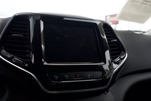 Used 2022 Jeep Cherokee Limited AWD/4WD image 21