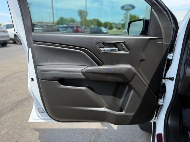 Used 2024 GMC Canyon Elevation w/ Convenience Package AWD/4WD image 12