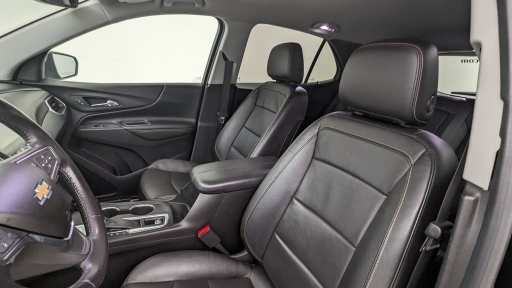 Used 2019 Chevrolet Equinox Premier FWD image 2