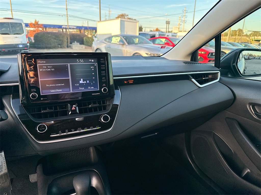 Used 2022 Toyota Corolla LE image 20
