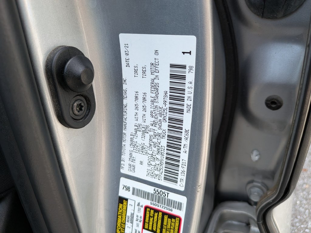 Used 2021 Toyota Tacoma TRD Off-Road RWD image 38
