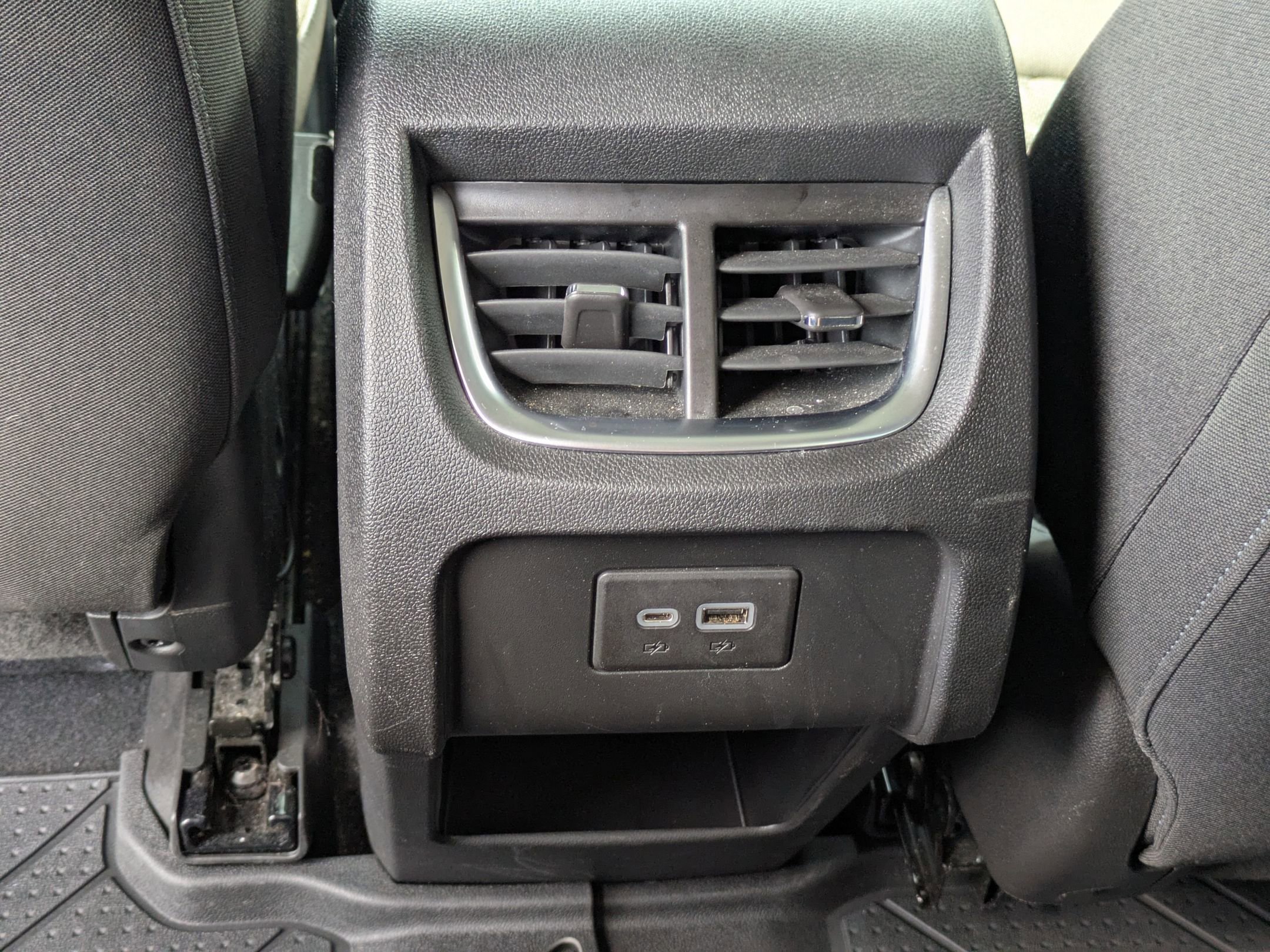 Used 2022 Chevrolet Blazer LT image 28