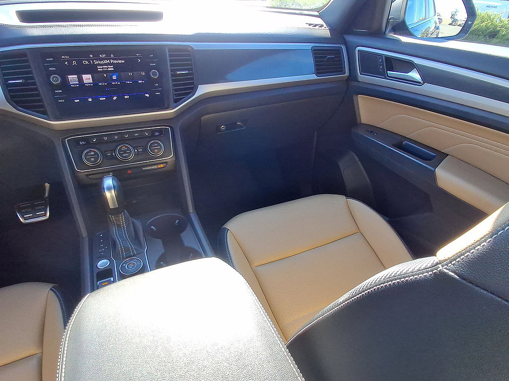 Used 2021 Volkswagen Atlas Cross Sport SE w/ Panoramic Sunroof Package AWD/4WD image 11