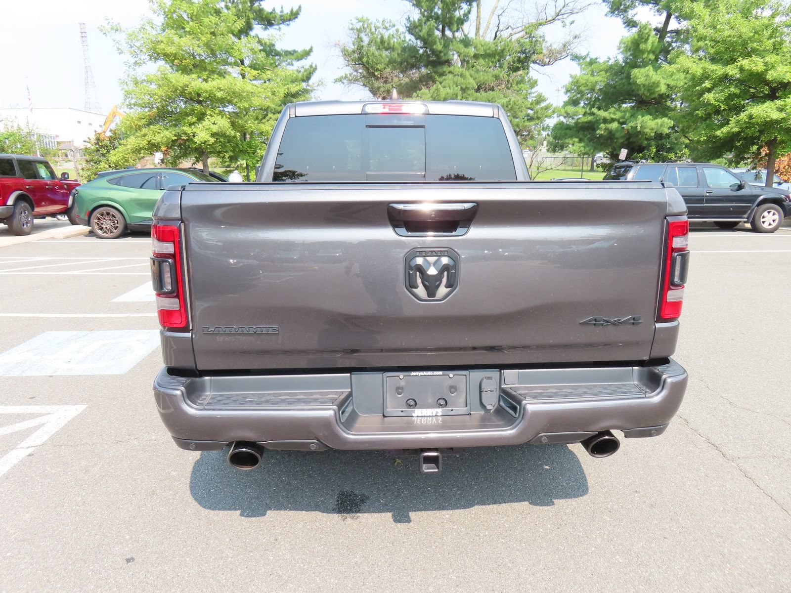 Used 2023 RAM 1500 Laramie AWD/4WD image 6