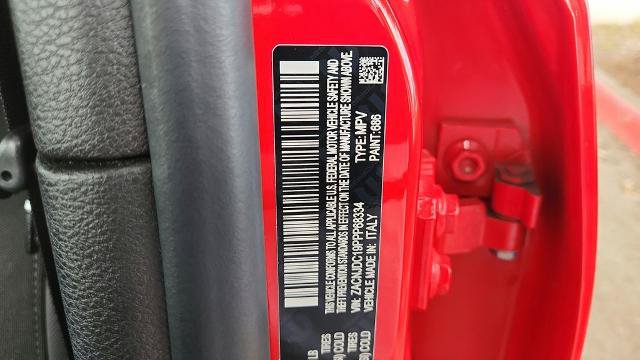 Used 2023 Jeep Renegade Trailhawk AWD/4WD image 34
