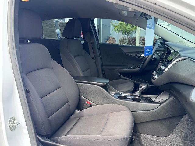 Used 2024 Chevrolet Malibu RS image 22