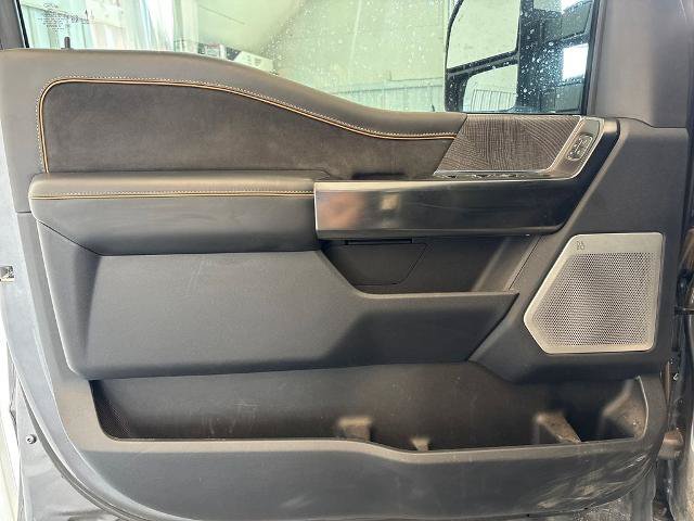 Certified 2024 Ford F350 Platinum w/ Tremor Off-Road Package AWD/4WD image 19