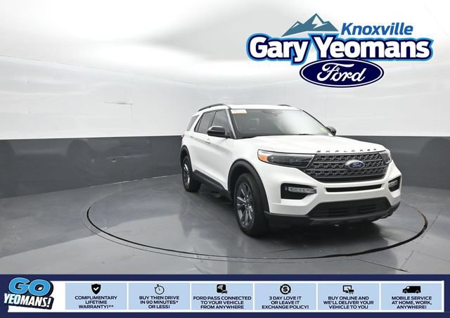 Certified 2022 Ford Explorer XLT w/ Equipment Group 202A AWD/4WD image 1