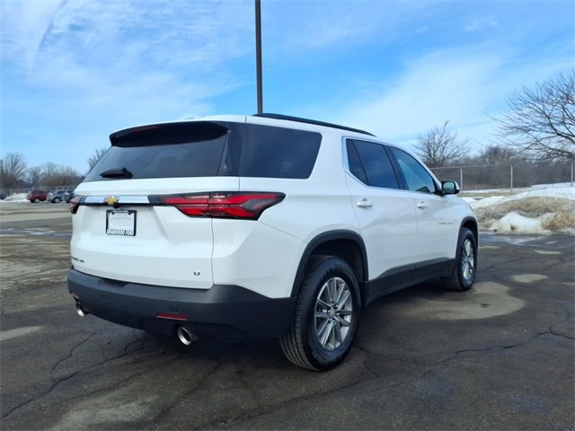 Used 2023 Chevrolet Traverse LT w/ LPO, Floor Liner Package image 4