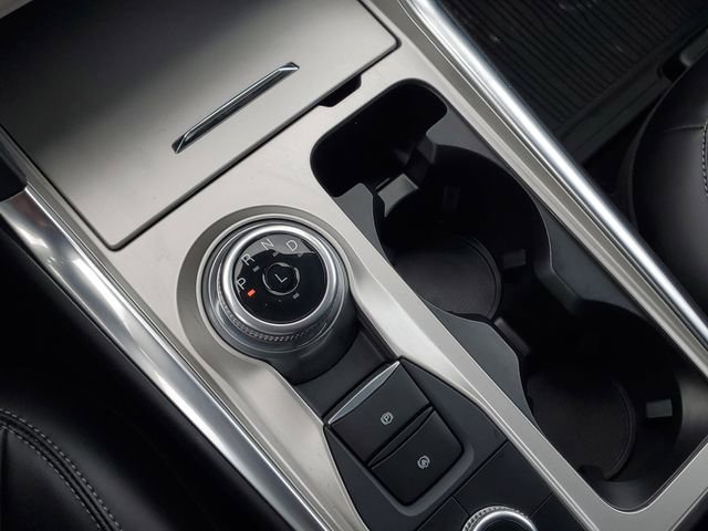 Certified 2024 Ford Explorer XLT w/ Equipment Group 202A image 25