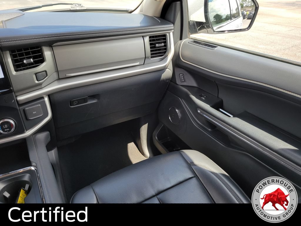 Certified 2024 Ford Expedition XLT RWD image 23