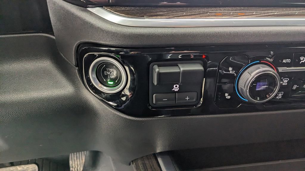 Used 2022 Chevrolet Silverado 1500 LT Trail Boss w/ Convenience Package II image 29