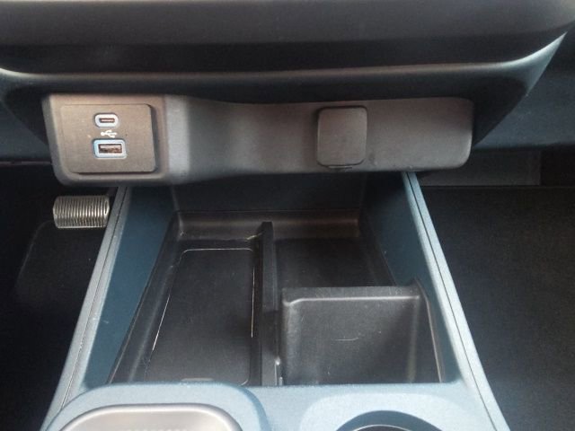 Certified 2022 Ford Maverick XL image 29