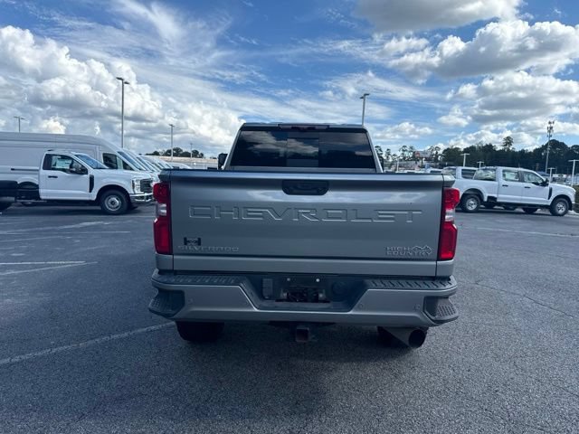 Used 2024 Chevrolet Silverado 2500 High Country w/ Technology Package AWD/4WD image 6