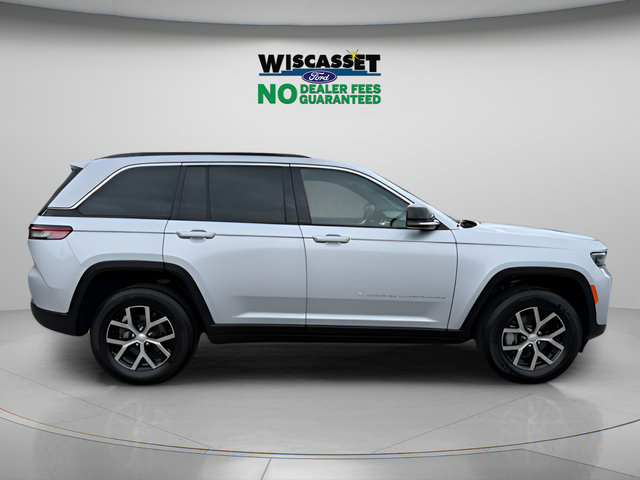 Used 2025 Jeep Grand Cherokee Limited AWD/4WD image 6
