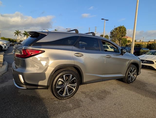 Used 2020 Lexus RX 350L FWD w/ Premium Package image 3