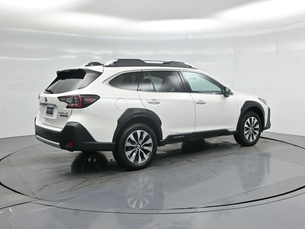 Used 2024 Subaru Outback Touring XT image 15