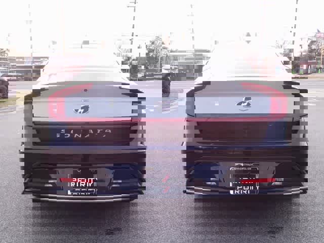 Used 2022 Hyundai Sonata SE image 3