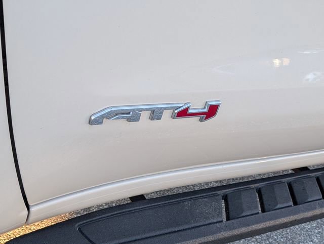 Used 2026 GMC Sierra 1500 AT4 image 7