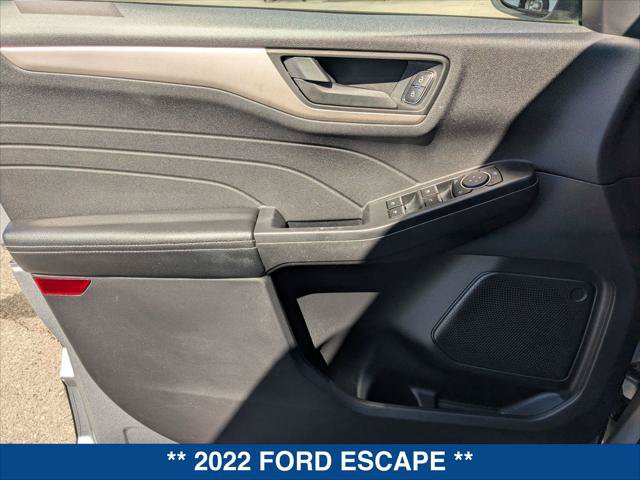 Certified 2022 Ford Escape SE FWD image 10