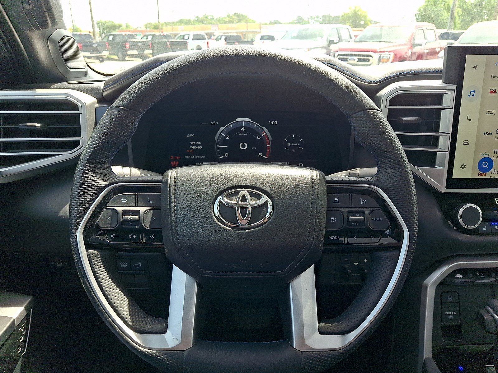 Used 2025 Toyota Tundra Platinum AWD/4WD image 20
