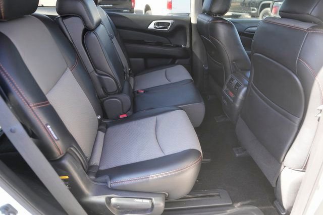 Used 2019 Nissan Pathfinder SV w/ Rock Creek Edition image 15