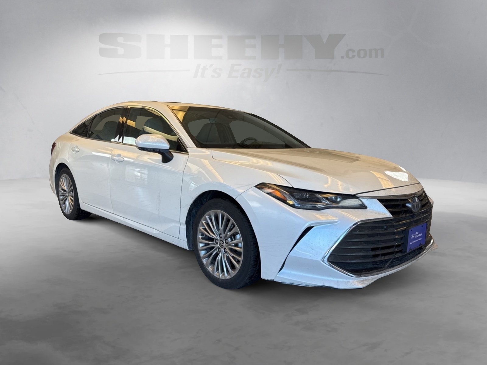 Used 2022 Toyota Avalon Limited w/ Advanced Safety Package image 9