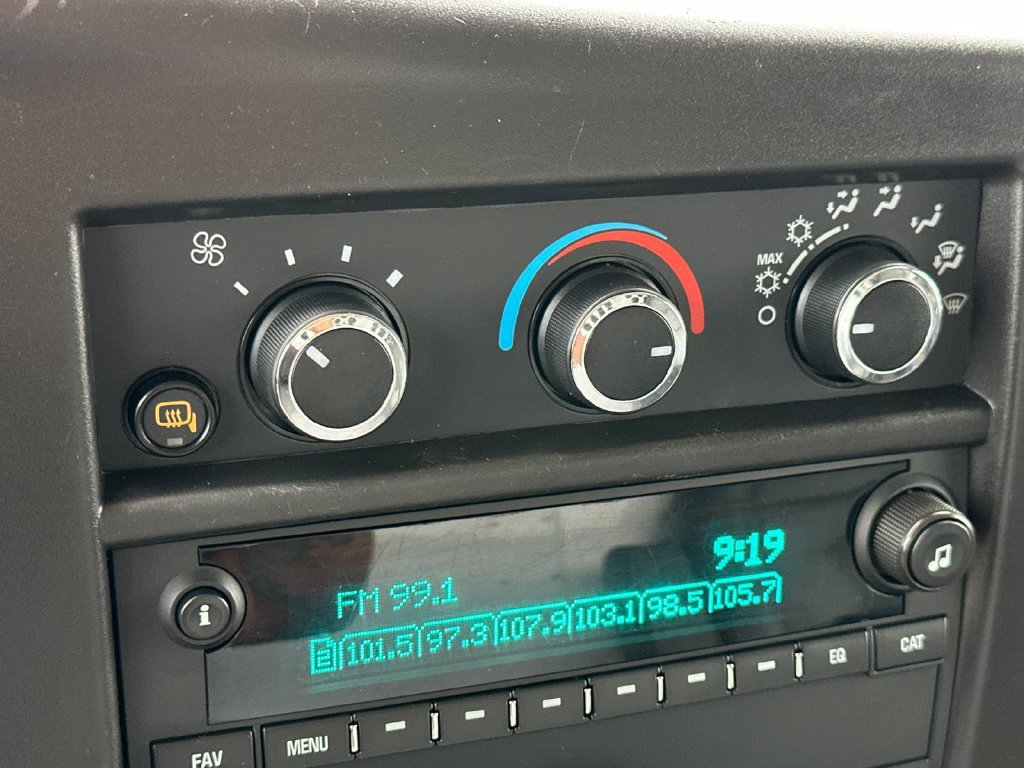 Used 2023 Chevrolet Express 2500 w/ Driver Convenience Package RWD image 18
