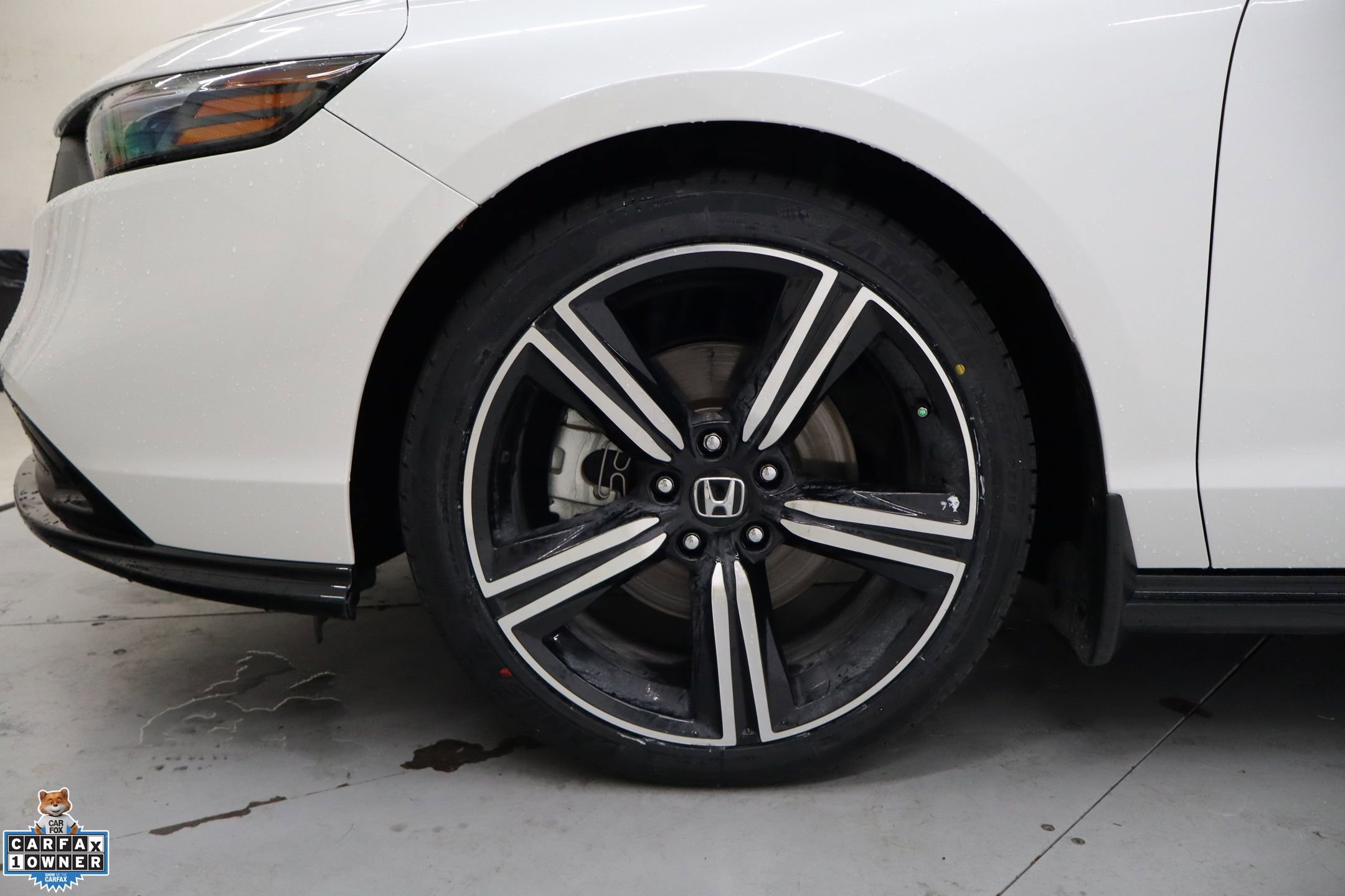 Used 2024 Honda Accord Sport image 12