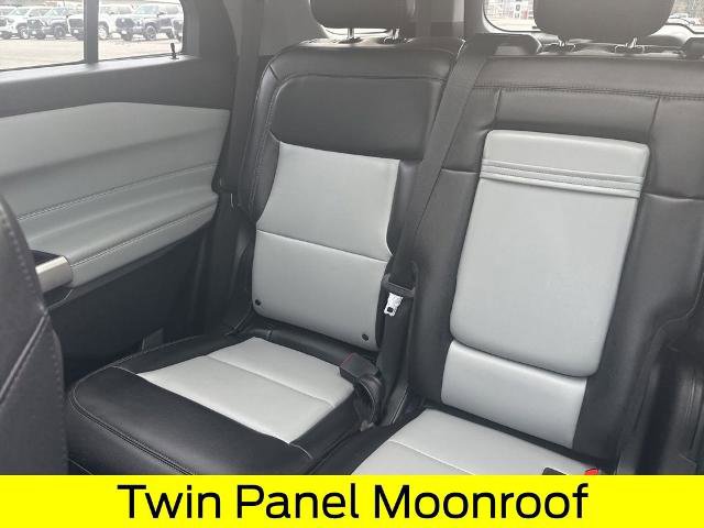 Certified 2022 Ford Explorer XLT w/ Equipment Group 202A image 14