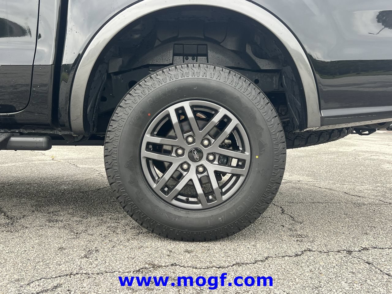 Certified 2023 Ford Ranger Lariat w/ Tremor Off-Road Package AWD/4WD image 33